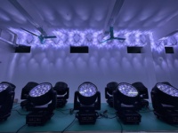 Lumières de scène étanche Ip65 tête mobile 19x40w Rgbw Led faisceau lavage grand œil lumière principale mobile pour les événements de spectacle DJ