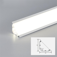 Profil d'angle en alliage d'aluminium pour bande LED 90 LED avec couvercle en PC laiteux 60x60mm, surface anodisée, installation facile, garantie 5 ans