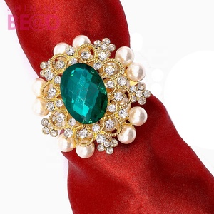 <span class=keywords><strong>Anelli</strong></span> <span class=keywords><strong>Portatovaglioli</strong></span> di Alta Qualità 2026 in Metallo con Perle e Strass Trasparenti per Ristoranti di Lusso e Banchetti Nuziali - Product Image 2