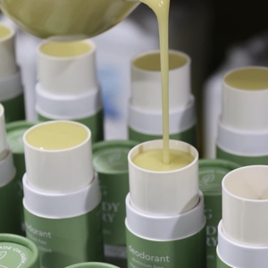 Hộp Đựng Son Dưỡng Ẩm Hữu Cơ Tự Nhiên Bán Sỉ Nhãn Hiệu Theo Yêu Cầu - Product Image 3