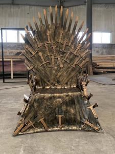 Antiguo Retro Industrial Iron Throne Seat Creative Floor <span class=keywords><strong>Plan</strong></span> Adornos para KTV Bar Store Logo Metal Decoración Juego Idea de regalo - Product Image 1