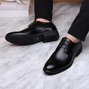 Offre Spéciale chaussures en cuir pour hommes bon marché <span class=keywords><strong>grande</strong></span> <span class=keywords><strong>taille</strong></span> 44 costumes d'affaires tendance britannique chaussures en cuir Pu pour hommes - Product Image 4