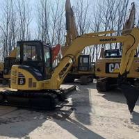 Mini-excavatrice Komatsu PC55MR modèle 2024, poids opérationnel de 5,5 tonnes, capacité de la benne de 0,2 m³, chenilles en caoutchouc, moteur, pompe, roulement