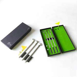 Mini Desktop Golfbal <span class=keywords><strong>Pen</strong></span> Gift Set Met Putting Green, Vlag, Golfclubs Pennen & Ballen - Product Image 6