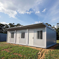 Maison conteneur moderne de 20 pieds en acier, portable, mobile, blanche, contemporaine, multifonctionnelle, avec salle de bain, chambre et salon