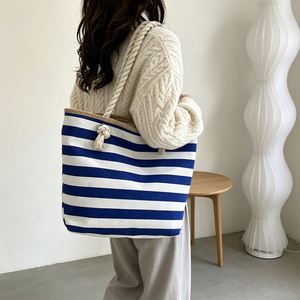 Bolsa de Lona a Rayas Azules y Blancas de Gran Capacidad, con Asas de Cuerda Gruesa, para Mujer, Ideal para la Playa, Vacaciones y Compras - Product Image 6