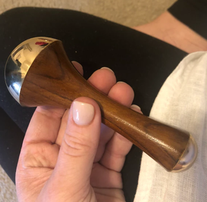 2 in 1 Gesicht mit Marma Tool Original Kansa Wand Ein ayurve disches Holzgriff-Gesichts-Fuß-und Körper massage gerät - Product Image 5