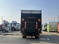 Camion de fret isotherme ELF 700P 4x2 Diesel Euro 5 de 6 tonnes avec hayon élévateur et caméra arrière, fabriqué en Chine, à vendre