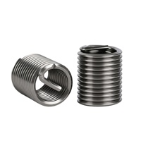Pièces de quincaillerie usinées CNC en acier inoxydable de 15 mm à surface lisse et fendue pour l'assemblage de motos et de véhicules électriques