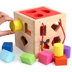 도매 나무 초기 어린이 몬테소리 교육 장난감 단단한 나무 1-3 세 17 구멍 나무 정보 상자 놀이 장난감