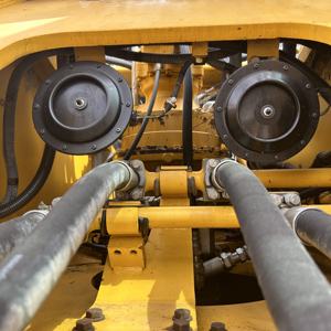 Komatsu รถขุดดินไฮดรอลิก Pc460LC มือสองรถขุดตีนตะขาบพร้อมส่วนประกอบหลักปั๊มกระปุกเกียร์ - Product Image 6