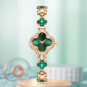 นาฬิกาข้อมือหน้าปัดสีเขียวแฟชั่นสำหรับผู้หญิงหรูหราสร้อยข้อมือรูปใบโคลเวอร์สี่แฉกนาฬิกากันน้ำเทรนด์เรียบง่ายสำหรับผู้ชาย - Product Image 2