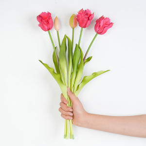 ดอกทิวลิปผ้าไหม 40 ซม. 5 หัว ราคาดีที่สุด ดอกทิวลิปยางนิ่ม สีขาว ดอกไม้ประดิษฐ์สำหรับวันวาเลนไทน์ - Product Image 3