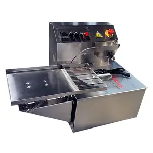 Fabrieksprijs 8l 15l 30l Chocolade Smeltende Machine Chocolade Machines Chocolade Enrobing Machine