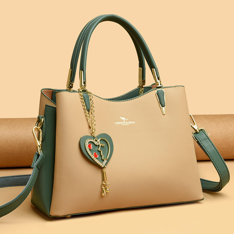 นกยูงสีฟ้า