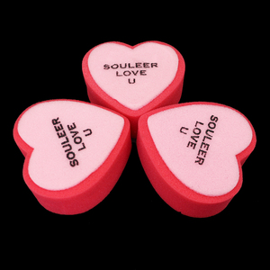 Wholesale Heart-Shaped Red Bath Sponge Exfoliating Brush Durable Portable Body Remover Factory Supply for <strong>Pet</strong> <strong>Cleaning</strong> <strong>Bathing</strong> - Product Image 3