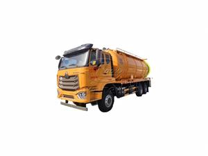 Camions-citernes à vide HOWO 6x4, réservoir de 20 mètres cubes, pompes à vide multi-marques en option, camion-citerne à vide robuste pour l'assainissement - Product Image 1
