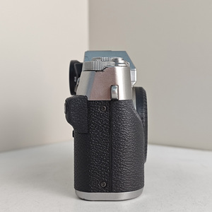 กล้องมิเรอร์เลส <span class=keywords><strong>Fujifilm</strong></span> X-T30 มือสอง ความละเอียด 26.1MP ถ่ายวิดีโอ 4K กล้องดิจิตอลใช้แล้ว - Product Image 4