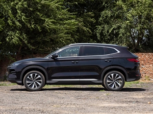 รถยน<span class=keywords><strong>ต</strong></span>์ BYD Song PLUS EV Champion Edition ปี 2023 ระยะทางวิ่ง 520 กม. รองรับการชาร์จเร็ว เทคโนโลยีอัจฉริยะ เกียร์อั<span class=keywords><strong>ต</strong></span>โนมั<span class=keywords><strong>ต</strong></span>ิ รถ SUV มือสองระดับพรีเมียม มอเตอร์ 150 กิโลวั<span class=keywords><strong>ต</strong></span><span class=keywords><strong>ต</strong></span>์ <span class=keywords><strong>แบ</strong></span><span class=keywords><strong>ต</strong></span>เตอรี่ 60.48 กิโลวั<span class=keywords><strong>ต</strong></span><span class=keywords><strong>ต</strong></span>์-ชั่วโมง - Product Image 4