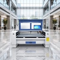 Machine de découpe laser pour tissus, découpeuse laser textile pour vêtements, textiles de maison, mode et production sur mesure