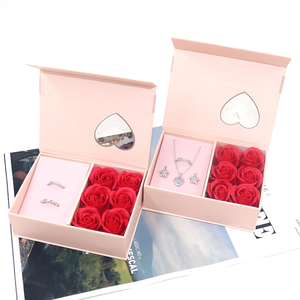 Caja de Regalo de Joyería al por Mayor con 6 Flores, Seis <span class=keywords><strong>Rosas</strong></span>, Lazo Rosa <span class=keywords><strong>y</strong></span> Corazón para el Día de San Valentín, para Mujeres <span class=keywords><strong>y</strong></span> Niñas - Product Image 4