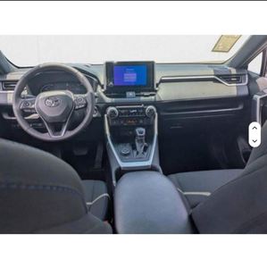 Toyota RAV_4 Hybrid SE SUV d'occasion 2024 à faible kilométrage - Product Image 6
