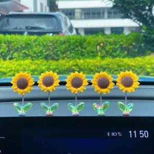 Décoration de voiture tournesol en plastique à ressort, pour tableau de bord et rétroviseur, ensemble cadeau décoratif pour l'intérieur de la voiture - Product Image 3