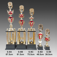 Trophée de coupe à quatre colonnes en métal pour les champions de football, vente en gros
