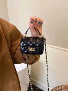 Nouveau Sac à Main Mini Imperméable en PU pour Filles 2026, Accessoire Parent-Enfant Tendance avec Chaîne et Bandoulière - Product Image 3