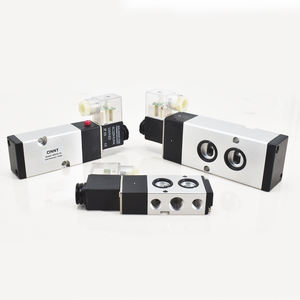 4M210-08 4M310-10 4M410-15 1/4 3/8 1/2 Válvula solenoide de control de aire Airtac de bobina simple 5/2 Válvulas solenoides de placa piloto Namur - Product Image 1