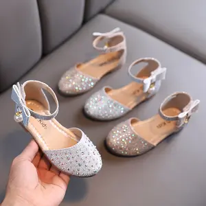 2023 spring and summer new trendy kids sandals Pearl rhinestone shoes fashion girls bow kont princess shoes children