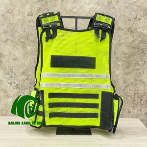 Gilet <span class=keywords><strong>de</strong></span> sécurité réfléchissant haute visibilité avec logo personnalisé en maille polyester fluorescente pour agents <span class=keywords><strong>de</strong></span> sécurité tactiques en extérieur - Product Image 4