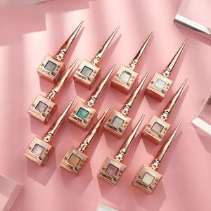 Delineador de Ojos Brillante Multicolor de Larga Duración a Prueba de Agua con Fórmula Brillante para Maquillaje Diario de Ojos - Product Image 5