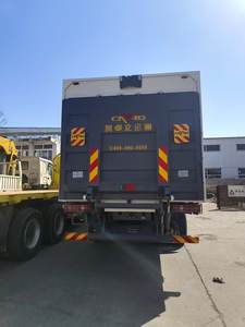 Camión <span class=keywords><strong>de</strong></span> carga Howo más barato, camioneta <span class=keywords><strong>de</strong></span> carga pequeña, camión <span class=keywords><strong>de</strong></span> caja <span class=keywords><strong>de</strong></span> <span class=keywords><strong>26</strong></span> <span class=keywords><strong>pies</strong></span> con placa trasera hidráulica - Product Image 6