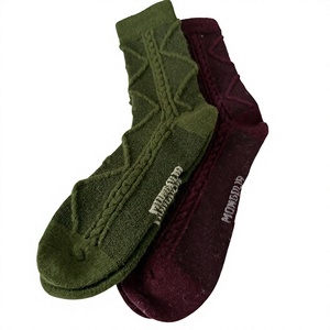 Wholesale Men's <b>Burgundy</b> Knitted Crew <b>Socks</b> Geometric Pattern Wool Viscose Winter Thermo Warm - Product Image 6