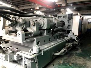 Máquina de moldeo por inyección de plástico, 800 toneladas, nueva, 90% - Product Image 6