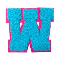 En gros, Patchs brodés 3D en chenille et sequins thermocollants, lettres colorées pour chapeaux, casquettes, jeans, sacs, sacs à dos et vêtements