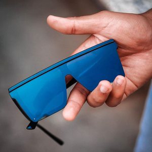 แว่นกันแดดทรงสี่เหลี่ยมขนาดใหญ่แบบชิ้นเดียวสำหรับผู้หญิงและผู้ชาย รุ่นใหม่ ผลิตตามสั่งจากโรงงาน คุณภาพสูง เลนส์สีเขียวแบบกระจก - Product Image 1