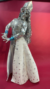 Costume da Coniglio Riflettente OEM, Abito da Regina Argentato, Outfit di Lusso da Donna per Feste in Maschera, Halloween, Matrimoni ed Eventi - Product Image 3