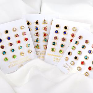 Hypoallergenic 316 स्टेनलेस स्टील फैशन गहने छोटे स्टड कान की बाली कस्टम 10 जोड़े/कार्ड मिश्रित रंग घन Zirconia कान की बाली - Product Image 1