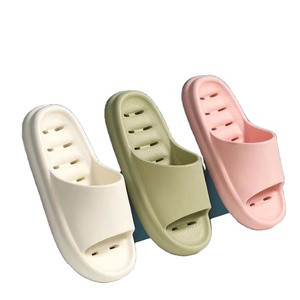 Chaussons de bain antidérapants à séchage rapide pour hommes et femmes, en plastique, avec design ajouré et frais, et fournitures de toilette – Vente en gros - Product Image 2