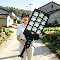Farolas Solares para Exteriores con Cámaras, Luz de 4MP con Lente Dual, 4G, CCTV, Lámpara de Monitoreo Inalámbrica, Opciones de 2000W para Iluminación de Calles