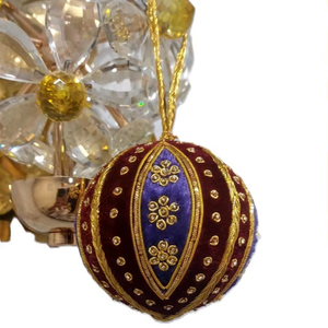 Golden Zari Embroidery Christmas <b>Tree</b> Hanging Ornament Red Color Balls Shape Fabric Material Use Christmas Party Decor - Product Image 1