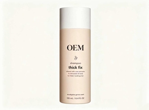 Shampooing Volumisant 190ml en Gros, à la Palmier Nain, Stimule les Fibres Capillaires <span class=keywords><strong>et</strong></span> Ajoute du Volume aux <span class=keywords><strong>Cheveux</strong></span> <span class=keywords><strong>Fins</strong></span> <span class=keywords><strong>et</strong></span> <span class=keywords><strong>Clairsemés</strong></span> - Product Image 2