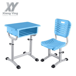 Conjunto de escritorio y silla para estudiantes Xiang Ying, muebles escolares de plástico azul para estudiantes de primaria y secundaria, estilo moderno minimalista. - Product Image 1