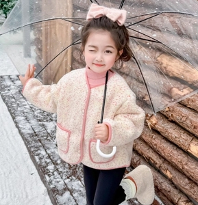 <span class=keywords><strong>Veste</strong></span> polaire OEM à capuche pour enfants <span class=keywords><strong>Teddy</strong></span> personnalisée décontractée motif dessin animé pour filles hiver vêtements pour tout-petits enfants - Product Image 5