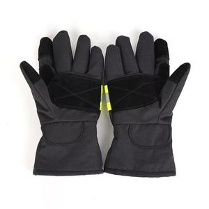 Gants de sécurité ignifuges certifiés 3C - Résistants aux flammes, aux hautes températures et isolants thermiquement - Product Image 5