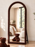 Miroir sur pied arqué pleine longueur avec cadre en velours bouclé pour chambre, salon, dressing – Vente en gros