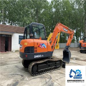 Gebruikt Doosan DH60 XM Gold minigraafmachine 6 ton motor 6000KG onderdelen 2 jaar garantie Japan/Korea rupsgraafmachine - Product Image 4