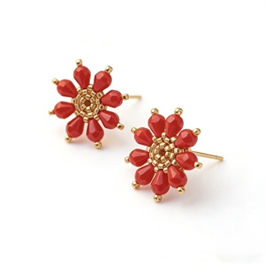 Pendientes de Flor con Cuentas de Vidrio y Miyuki Chapados en Oro de 24K para Mujer, Hechos a Mano en Zambia, Casuales/Deportivos para Boda - Product Image 3